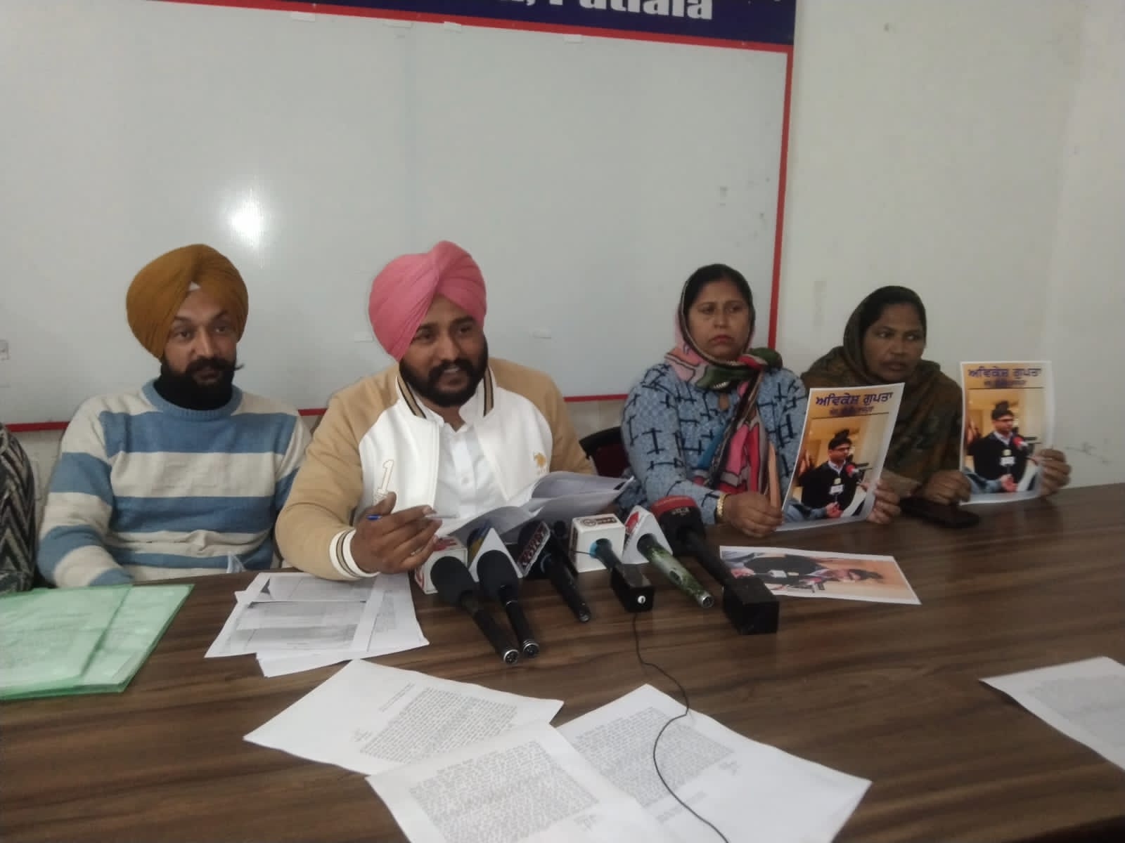 SDM Rajpura accused of not registering mutation for a year